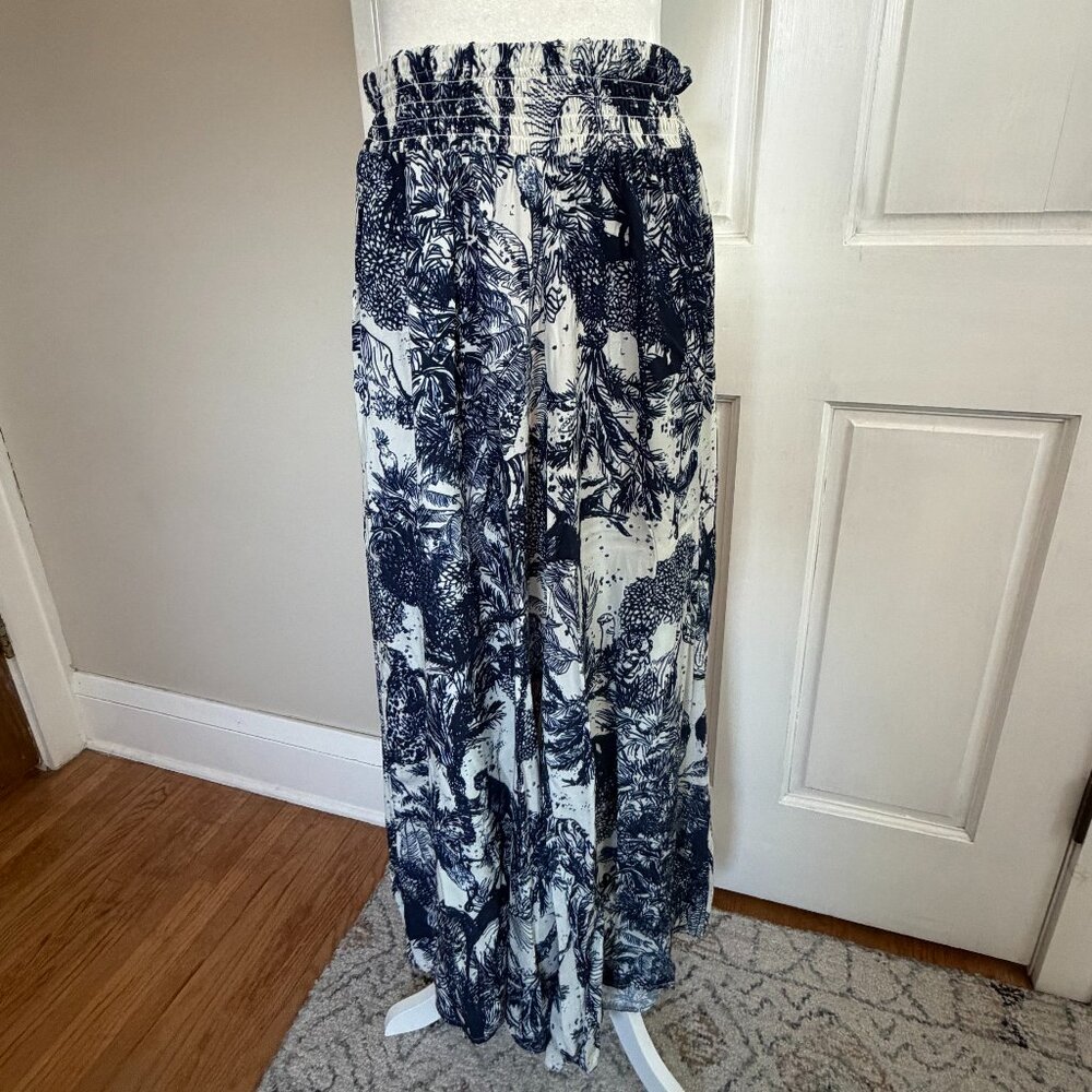 scandal italy | wide leg smocked waist pants | NWT medium